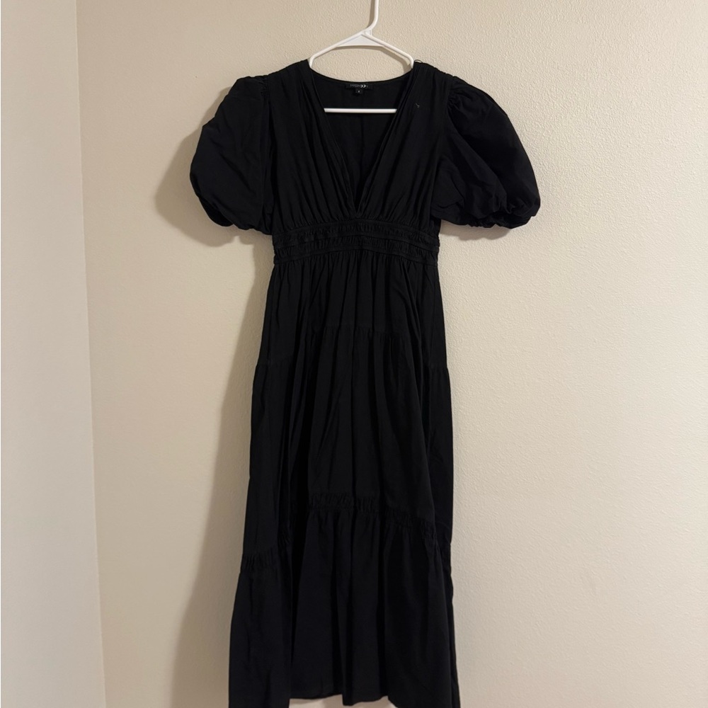 Elegant Black Puff Sleeve Dress